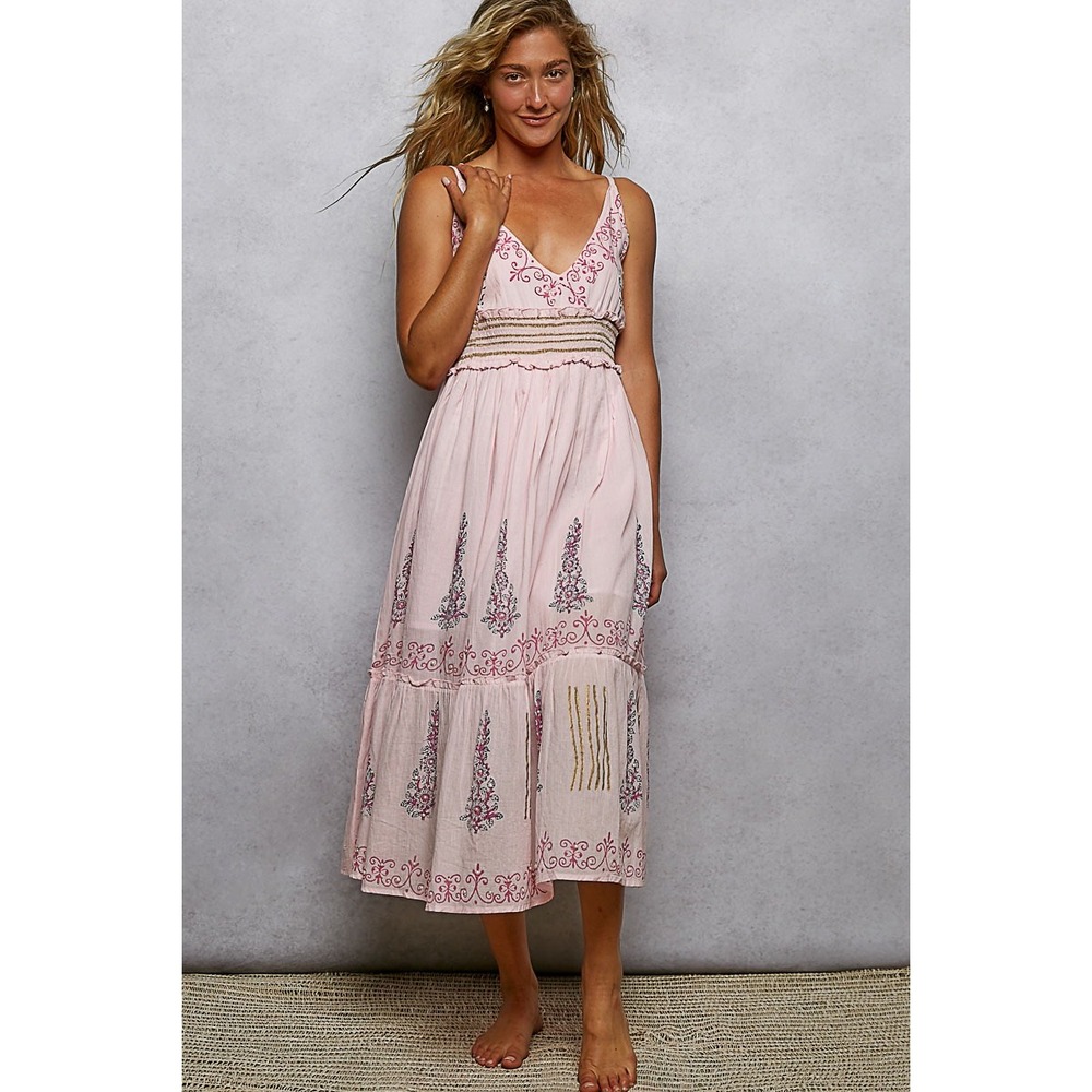 POL Pink Cotton Embroidered Boho Midi Dress Smocked Waist Pearl Accents‎ M